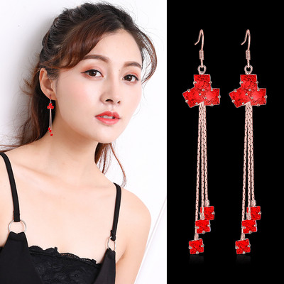 Női lógó fülbevaló - ötágú csillagokkal díszítve