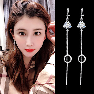 Női lógó fülbevaló - ötágú csillagokkal díszítve