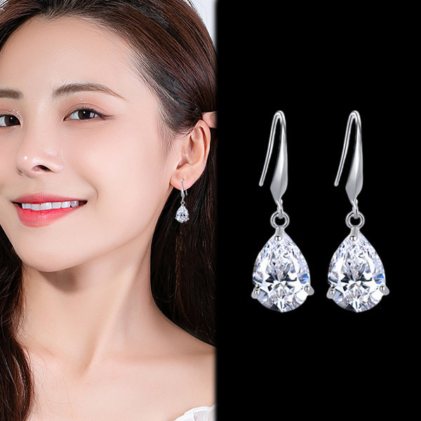 Női lógó fülbevaló színes kővel