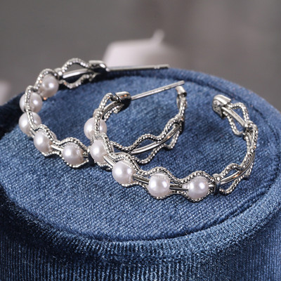 Női karika fülbevaló - különböző modellek