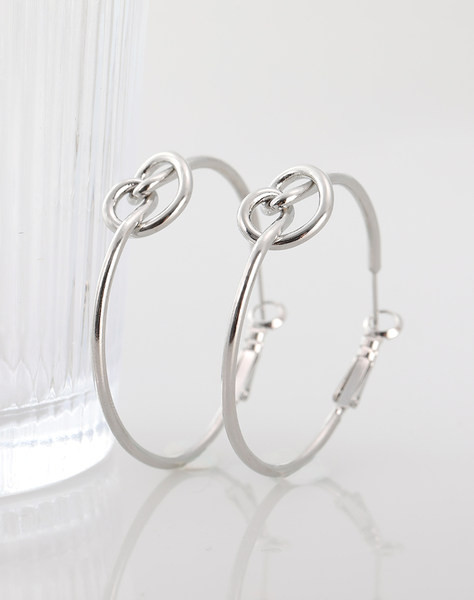 Női karika fülbevaló - különböző modellek