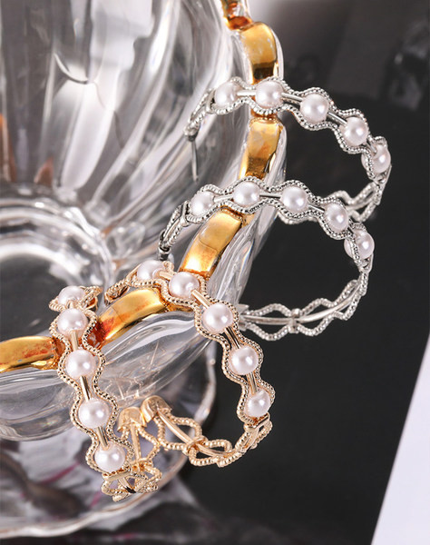 Női karika fülbevaló - különböző modellek