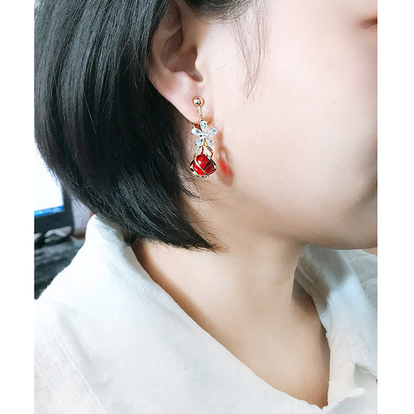 Női fülbevaló ezüst és arany színben