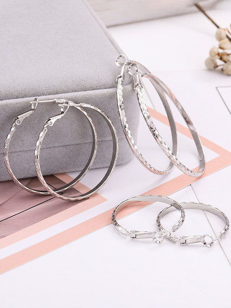 Egy új modell női fülbevaló kerek formában