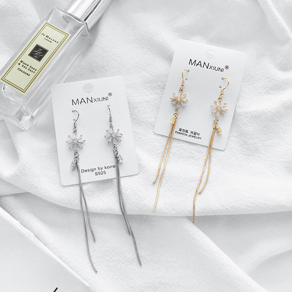 Kövekkel díszített női lógó fülbevaló új modellje