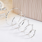 Női karika fülbevaló arany és ezüst színben