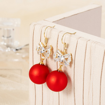 Női gyöngy fülbevaló különböző színekben