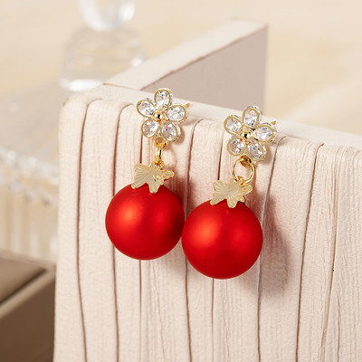 Női gyöngy fülbevaló különböző színekben