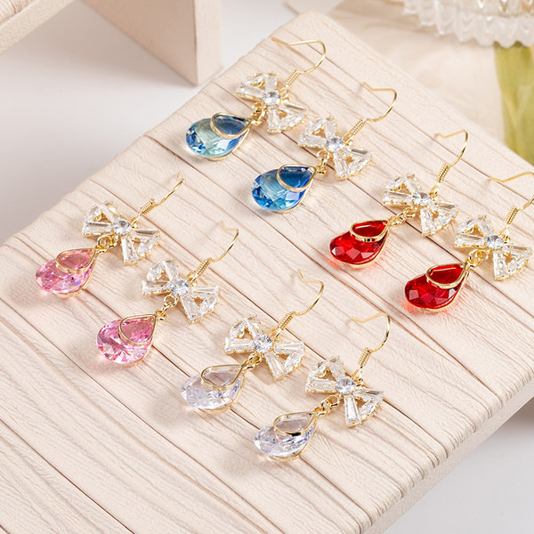 Női fülbevaló kő medállal - többféle színben