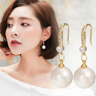 Női fülbevaló - matt gyöngyökkel