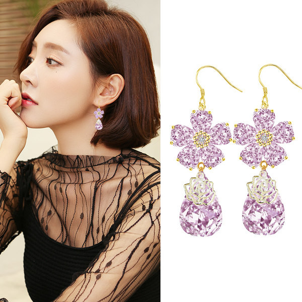 Γυναικεία σκουλαρίκια με διακοσμητικά διαμάντια και λουλούδια