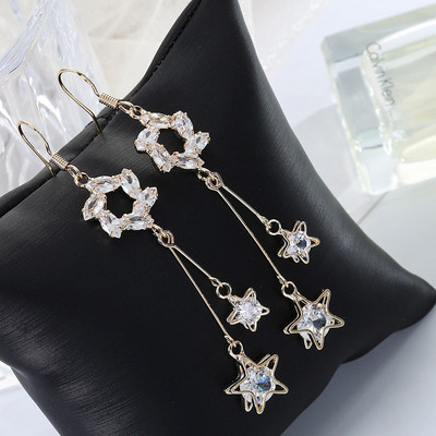 Hosszú, elegáns fülbevaló arany és ezüst színben