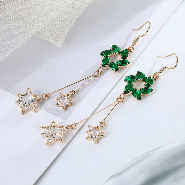 Hosszú, elegáns fülbevaló arany és ezüst színben