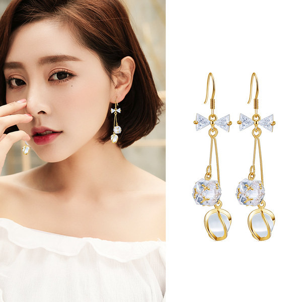 Női fülbevaló - szalaggal és kővel