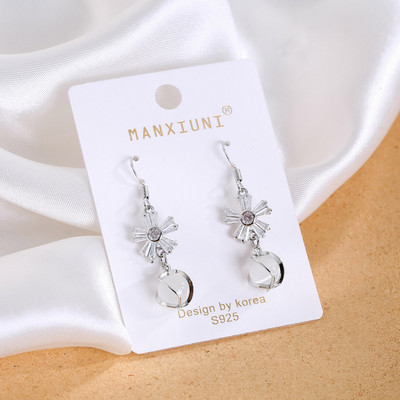 Női fülbevaló - gyöngy virággal