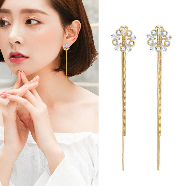 Női fülbevaló - virág kövekkel