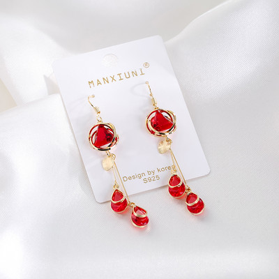 Μοντέρνα γυναικεία σκουλαρίκια με χρωματιστές πέτρες