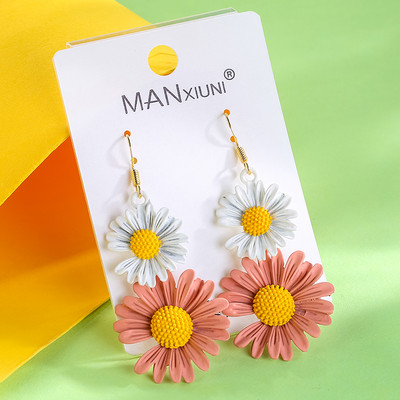 Női fülbevaló - virág formájú